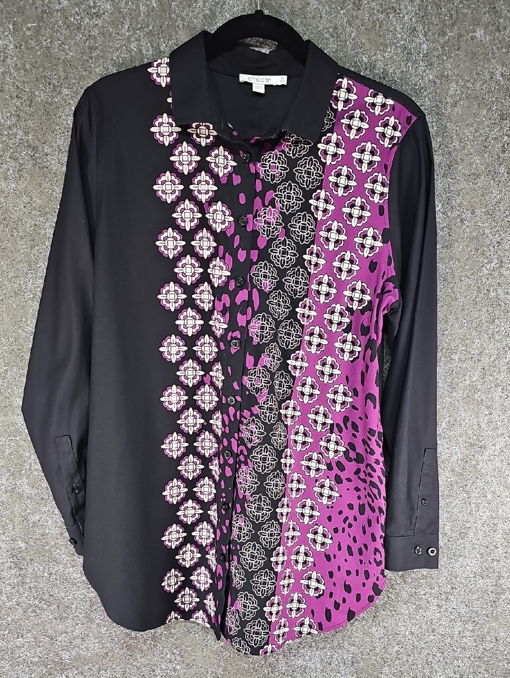 Chico's No Iron Medallion Stretch Tunic, Button Up, Purple Black White, Size 10